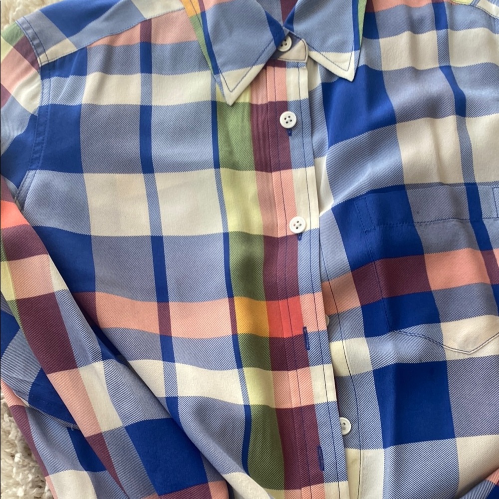 Equipment Blue and Pink Fitted Button Down Blouse BBB - Picture 2 of 7